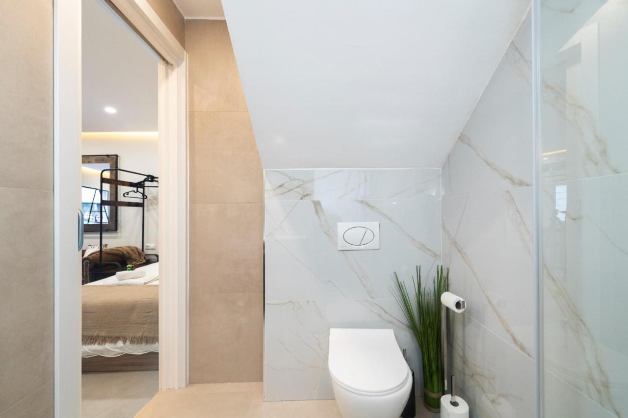 Luxury Apartment Jacuzzi Malaga Exterior photo