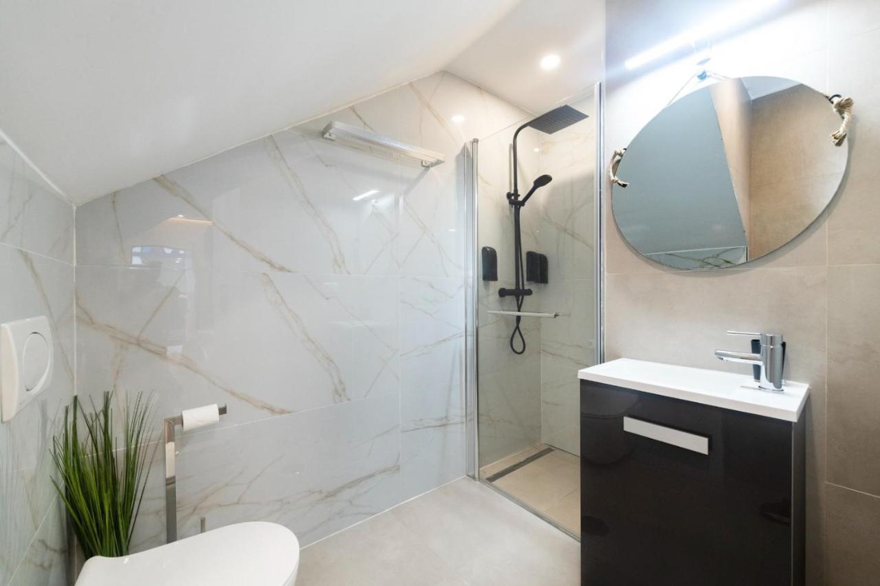 Luxury Apartment Jacuzzi Malaga Exterior photo